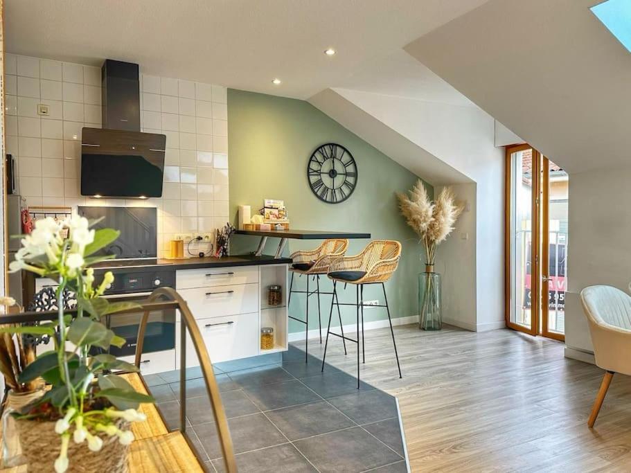 Duplex T3 Hypercentre 65M² Lägenhet Voiron Exteriör bild